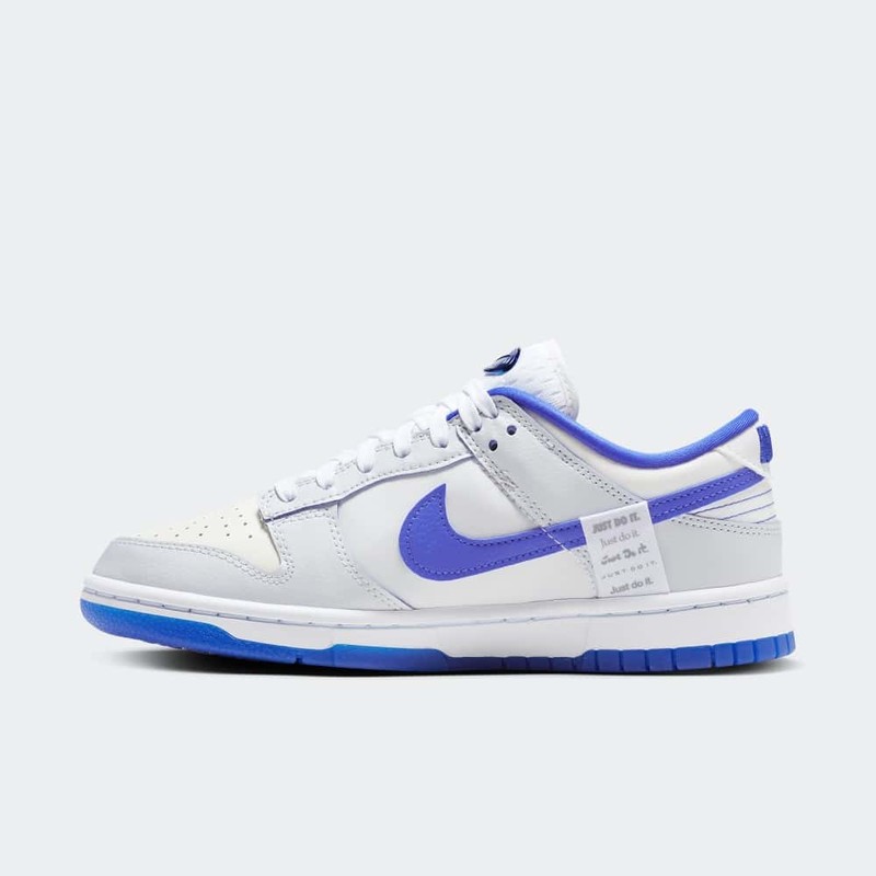 Nike dunks royal 2025 blue and white